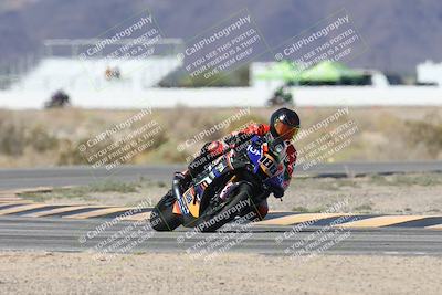 media/Oct-05-2025-CVMA (Sun) [[beeef4f201]]/Race 5-Amateur Supersport Open (Holeshot)/